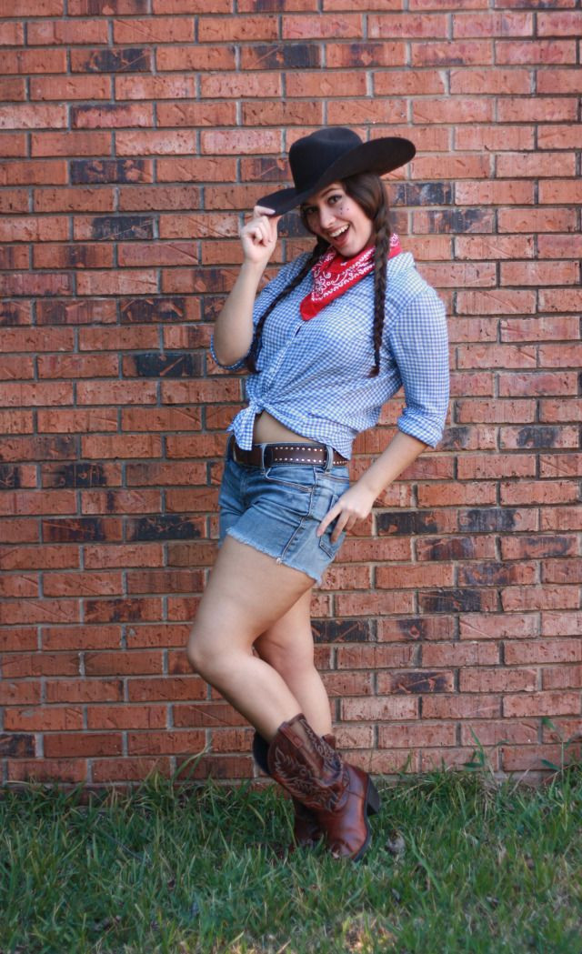 DIY Cowboy Costume
 Modern Super Hot and y Cowgirl Outfit Ideas on Stylevore