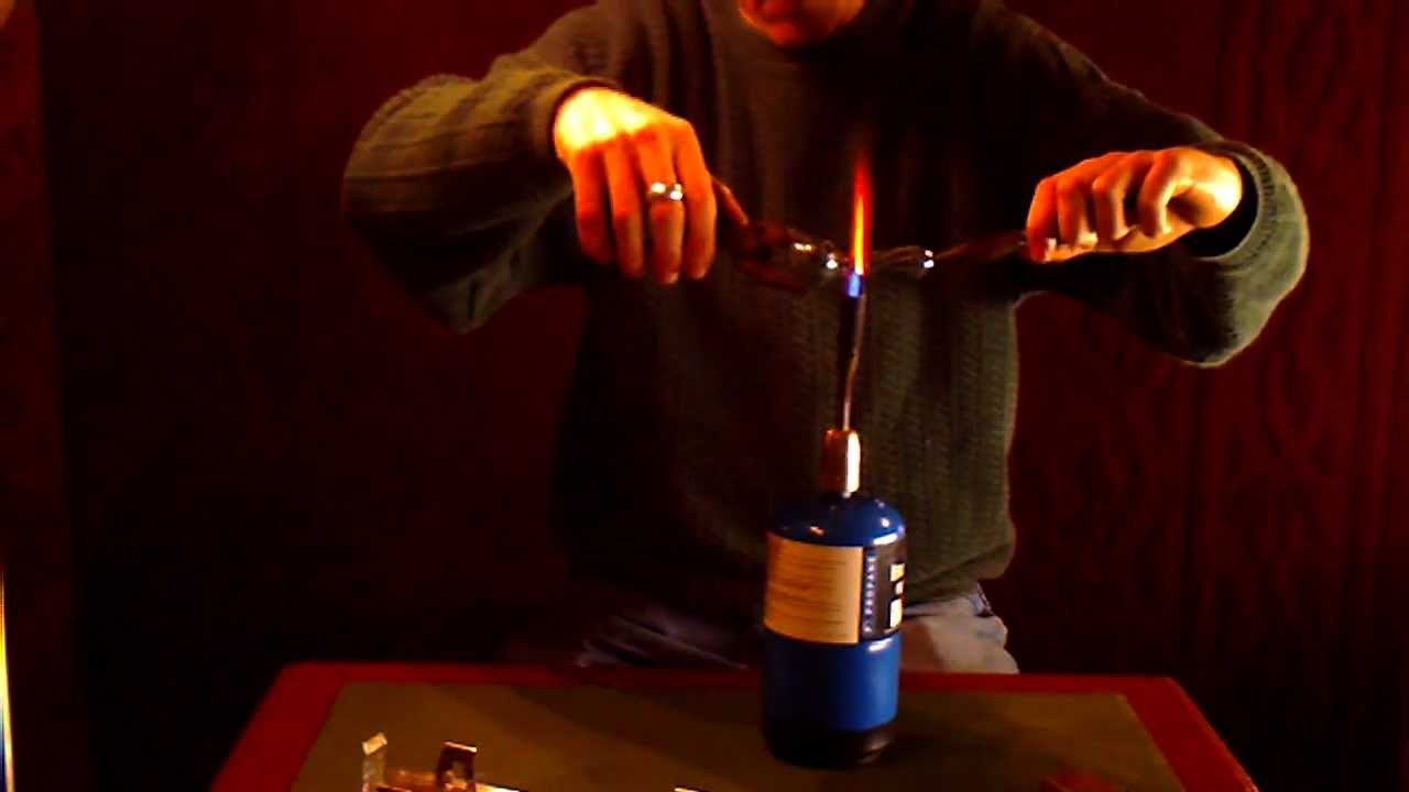 DIY Crack Pipe
 DIY HOW TO REPAIR A BROKEN GLASS PIPE