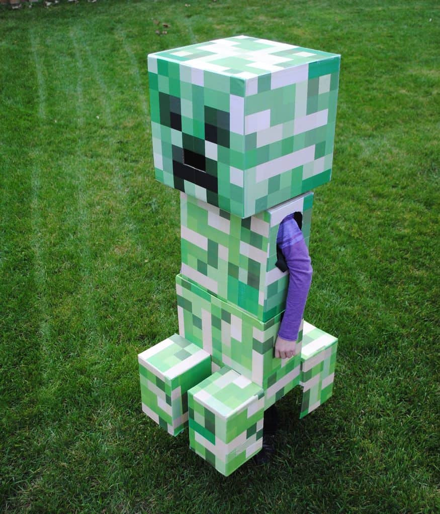 DIY Creeper Costume
 Telescoping Minecraft Creeper Costume – Minecraft Building Inc