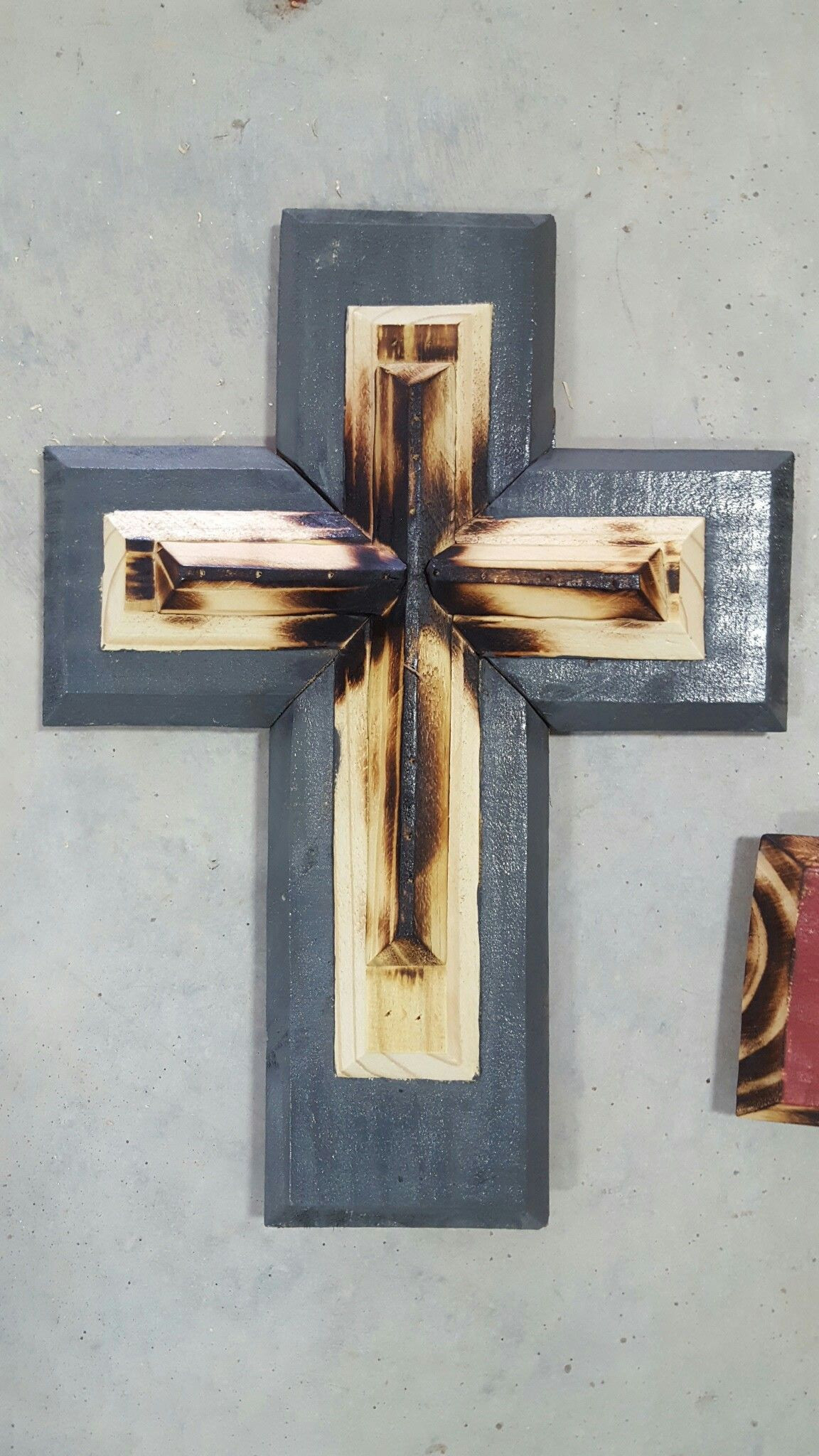 DIY Cross Decor
 Diy wood cross DIY decor