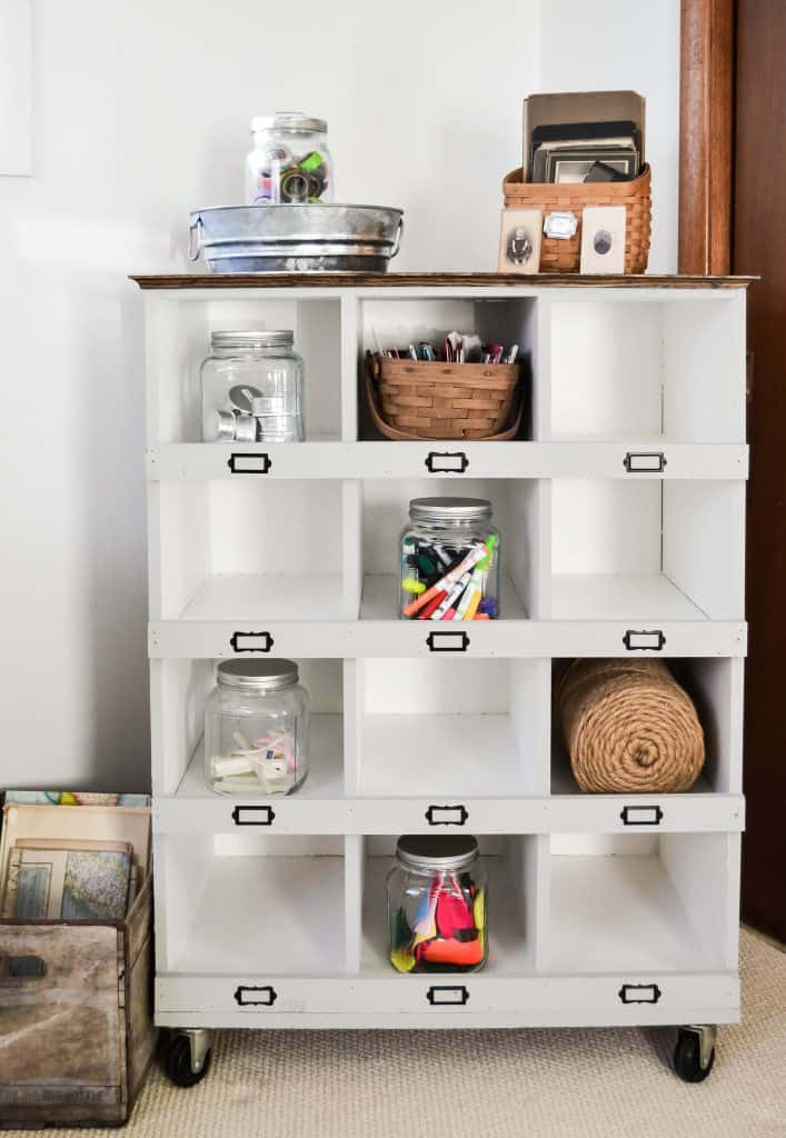 DIY Cubby Organizer
 DIY Cubby Storage Makeover For Functionality & Beauty In