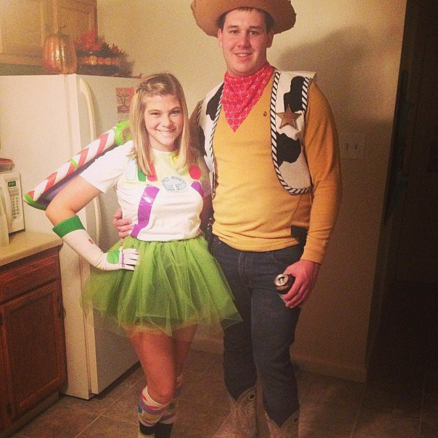 DIY Disney Couple Costumes
 DIY Disney Couples Costumes