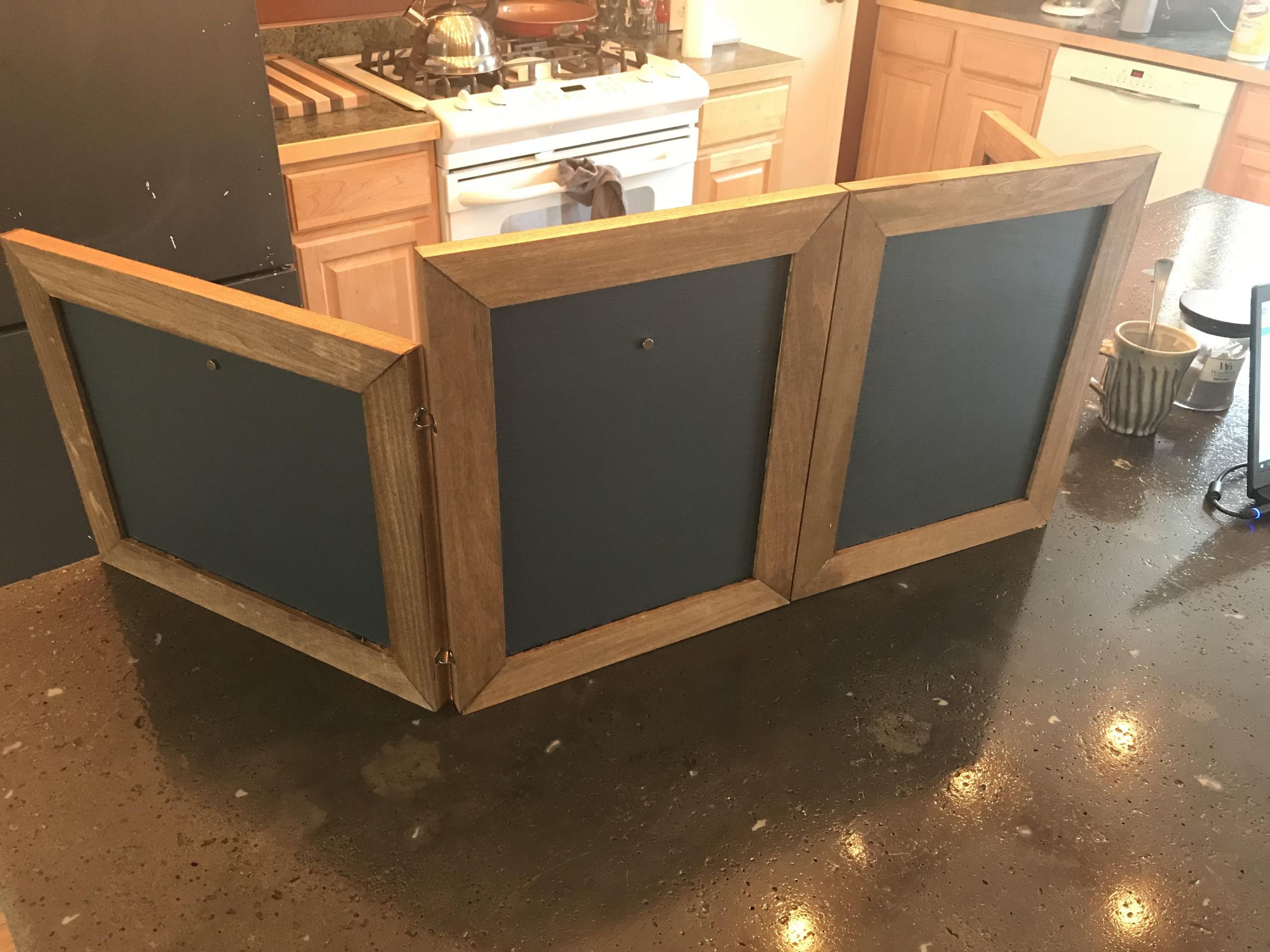 DIY Dm Screen Wood
 Made my own wood dm screen Magnetic and chalk panels