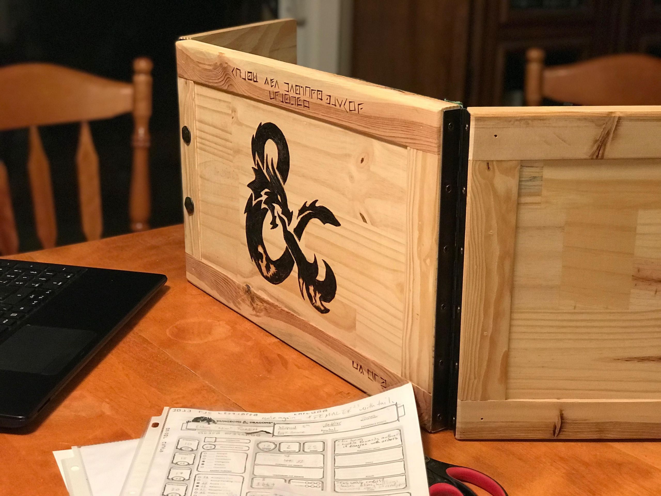 DIY Dm Screen Wood
 OC] I made a wooden DM screen with a