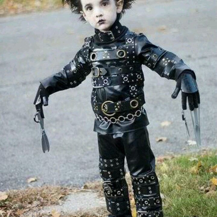 DIY Edward Scissorhands Costume
 baby edward scissorhands With images