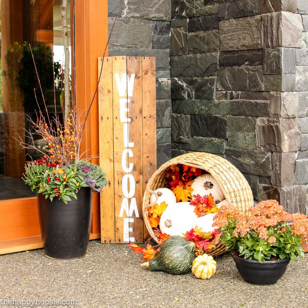 DIY Fall Decor
 Easy DIY Fall Front Porch Decor