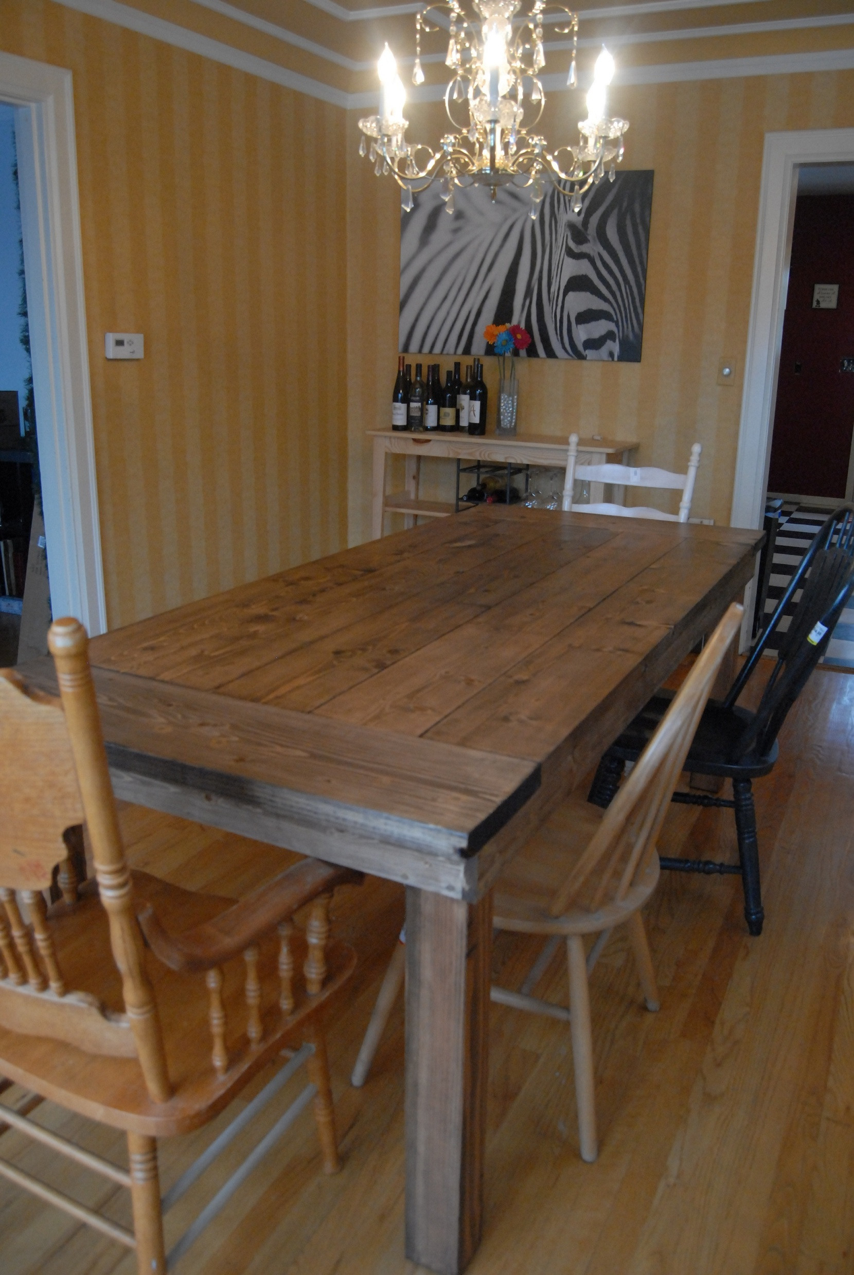 DIY Farmhouse Table Plans
 Ana White
