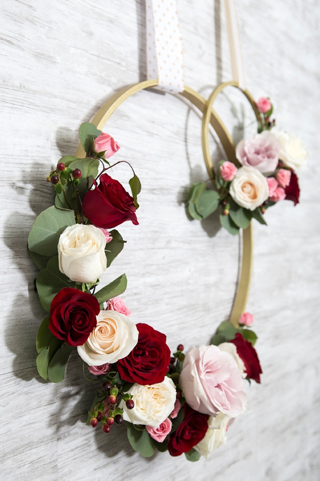 DIY Flower Decorations
 WOW These DIY Floral Hoops Are Simply Gorgeous