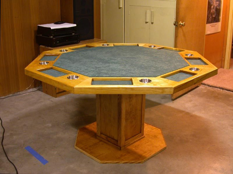 DIY Gaming Table Plans
 To be built e May 2014