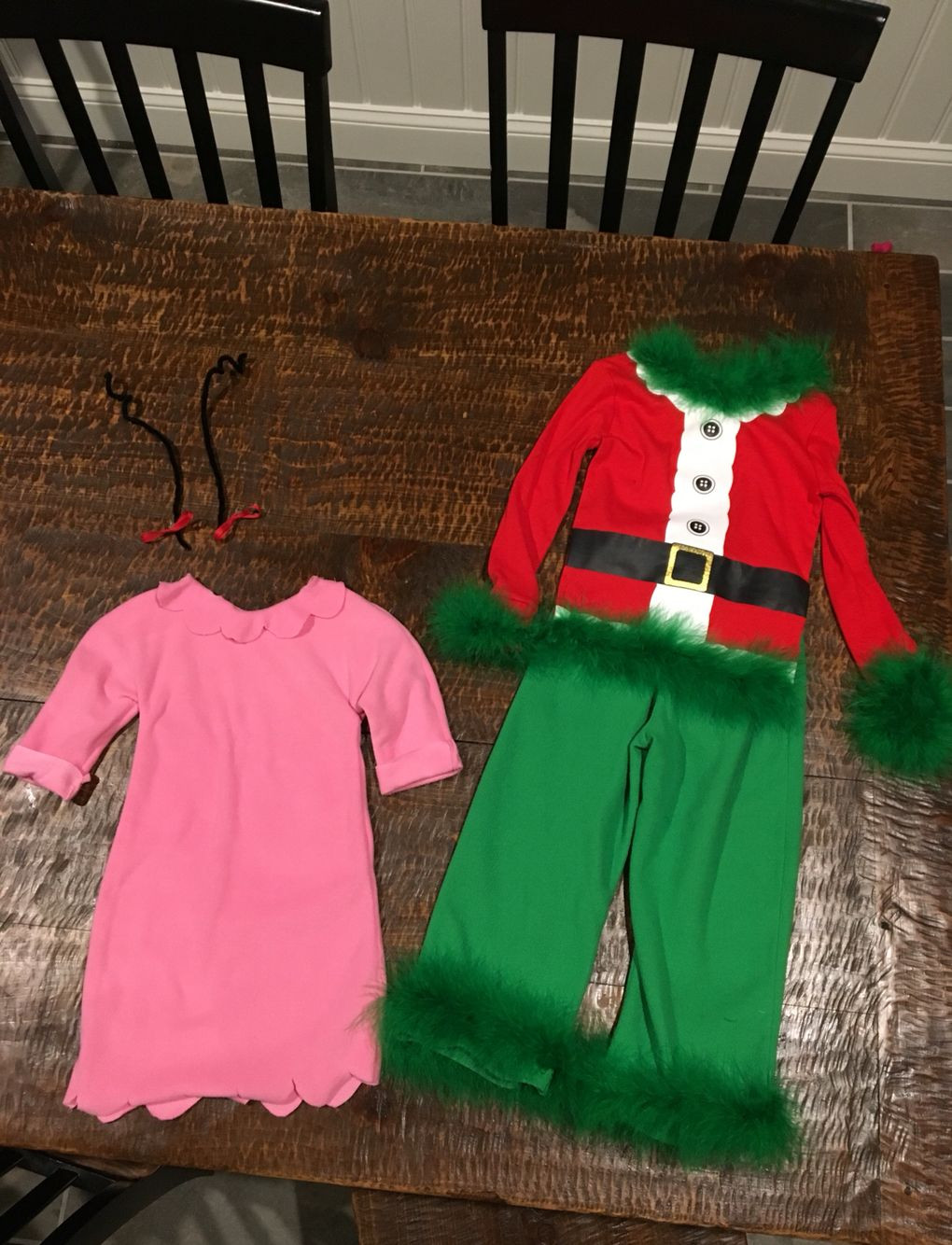 DIY Grinch Costume
 DIY cindy Lou who & grinch costume costumes