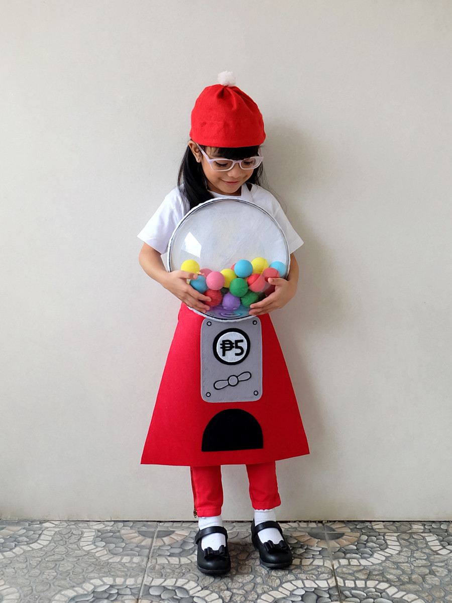 DIY Gumball Costume
 DIY No Sew Gumball Machine Costume – A Crafted Lifestyle