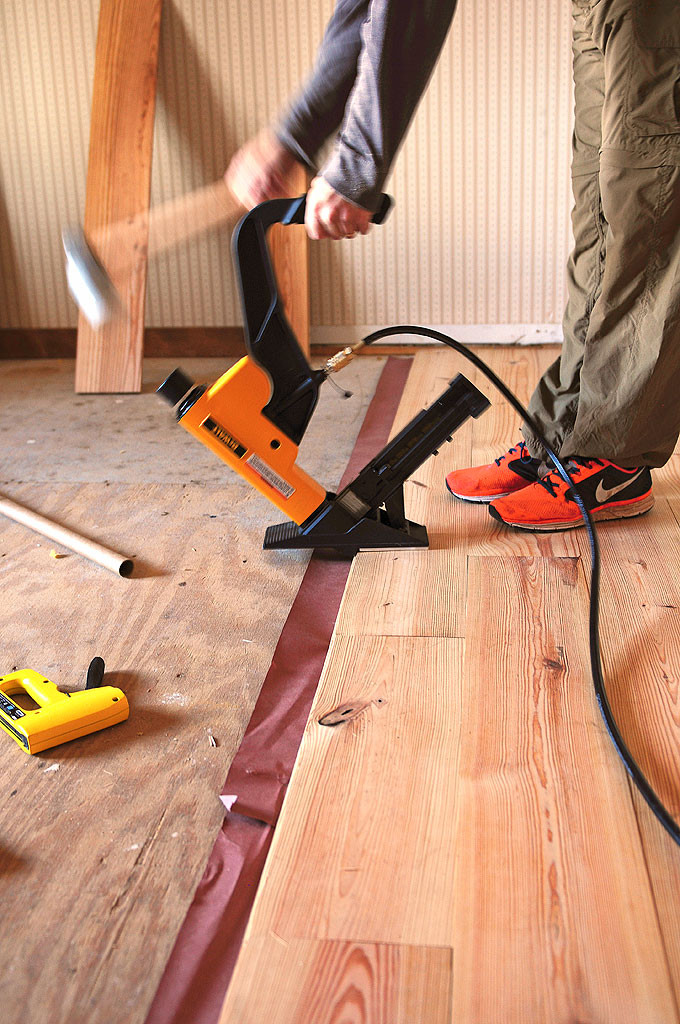 DIY Hardwood Floor
 Tips for DIY Hardwood Floors Installation