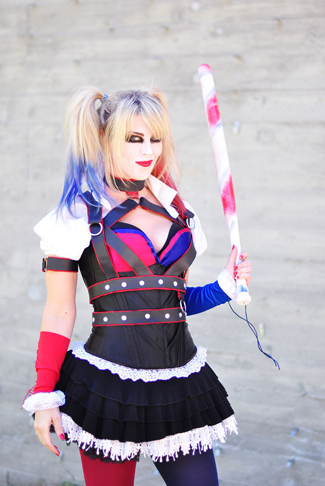 DIY Harley Quinn Costume
 DIY Harley Quinn Arkham Knight Costume Details Tutorials