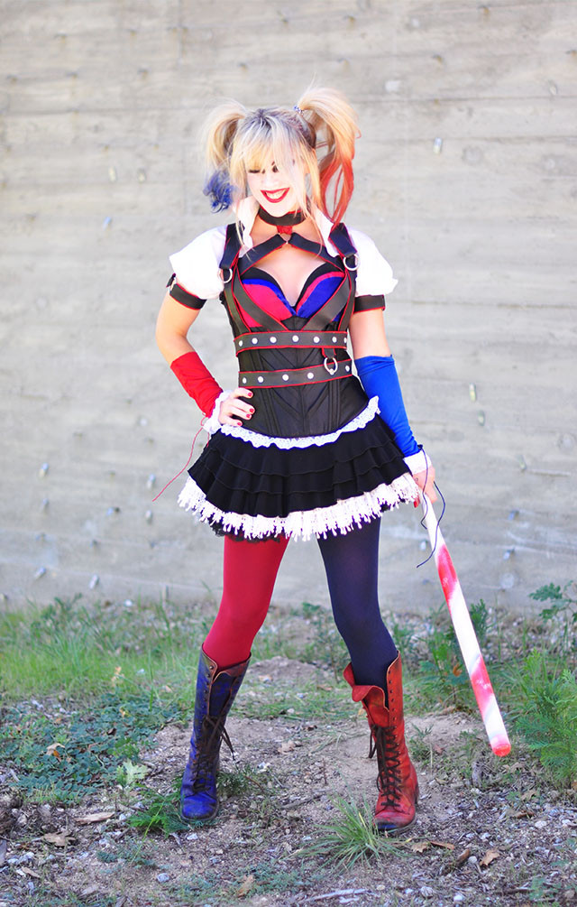 DIY Harley Quinn Costume
 DIY Harley Quinn Costume – Arkham Knight Corset