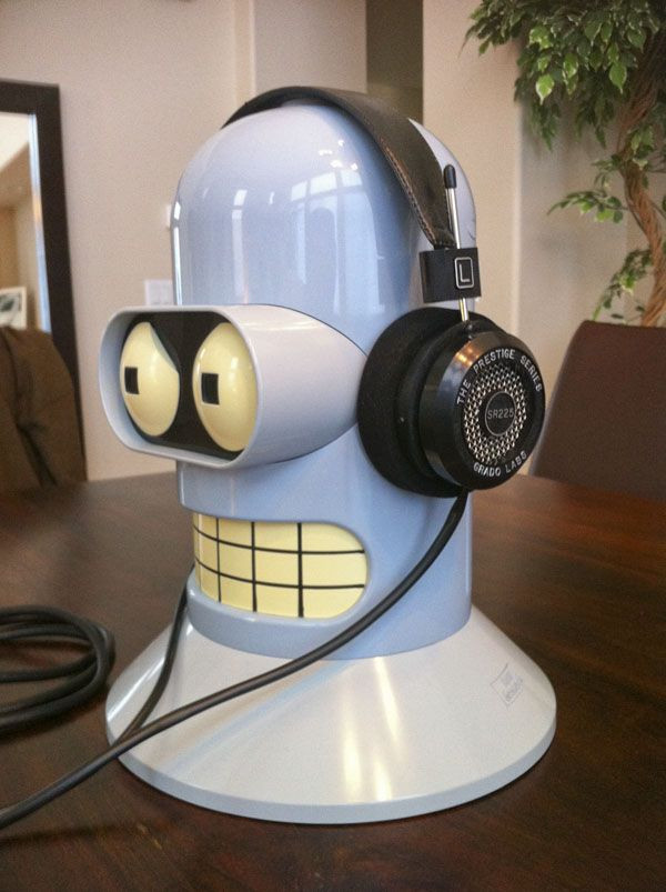 DIY Headphone Organizer
 a Bender headphone holder in 2019