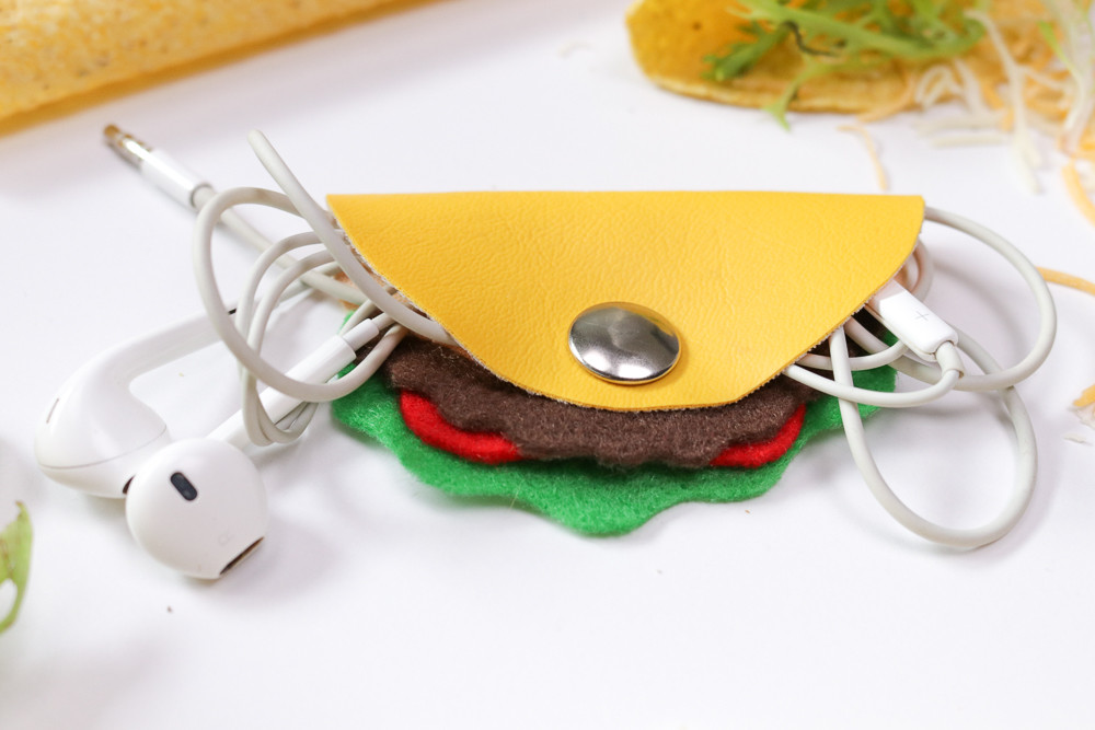 DIY Headphone Organizer
 DIY Taco Headphone Organizer