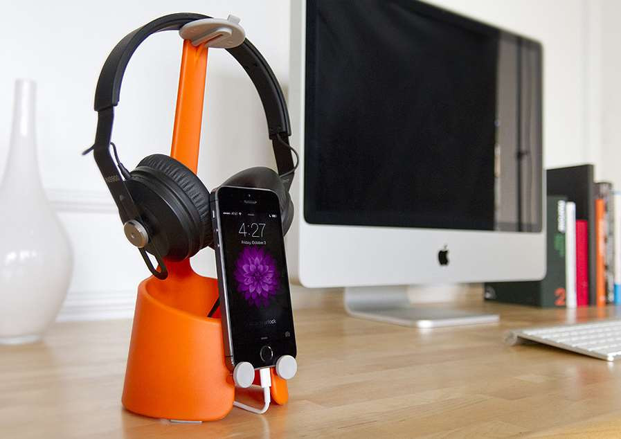 DIY Headphone Organizer
 20 inspiration and Tips To Make DIY Headphone Stand