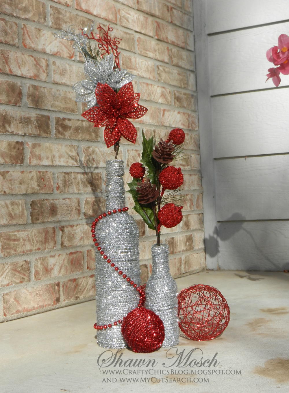 DIY Holiday Decorations Ideas
 Wine Bottle DIY Christmas Decor