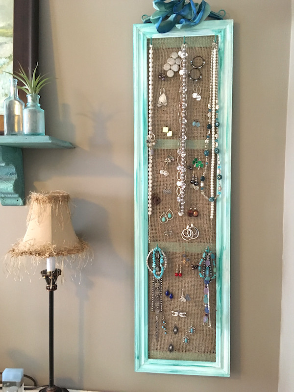 DIY Jewelry Organizer Ideas
 DIY Jewelry Organizer