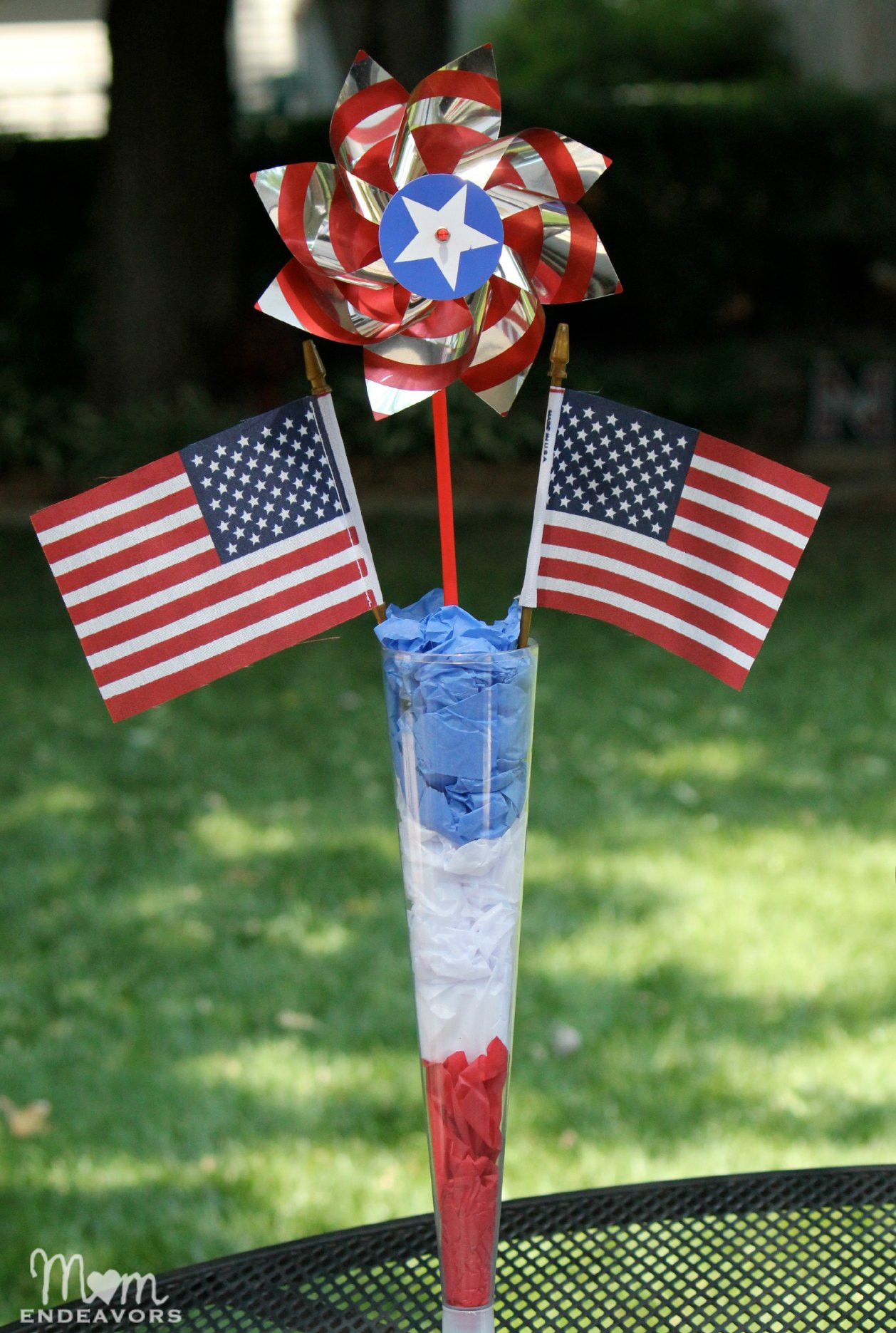 DIY July 4Th Decorations
 Easy DIY Patriotic 4th of July Table Decor