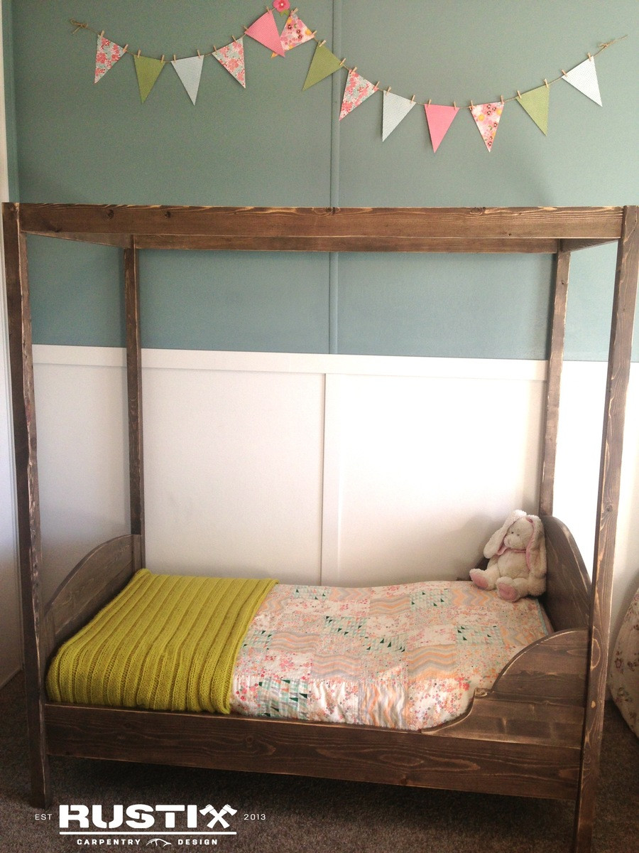 DIY Kids Beds
 Ana White