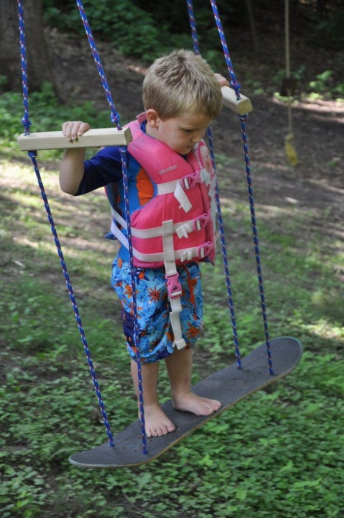 DIY Kids Swings
 Skateboard Swing