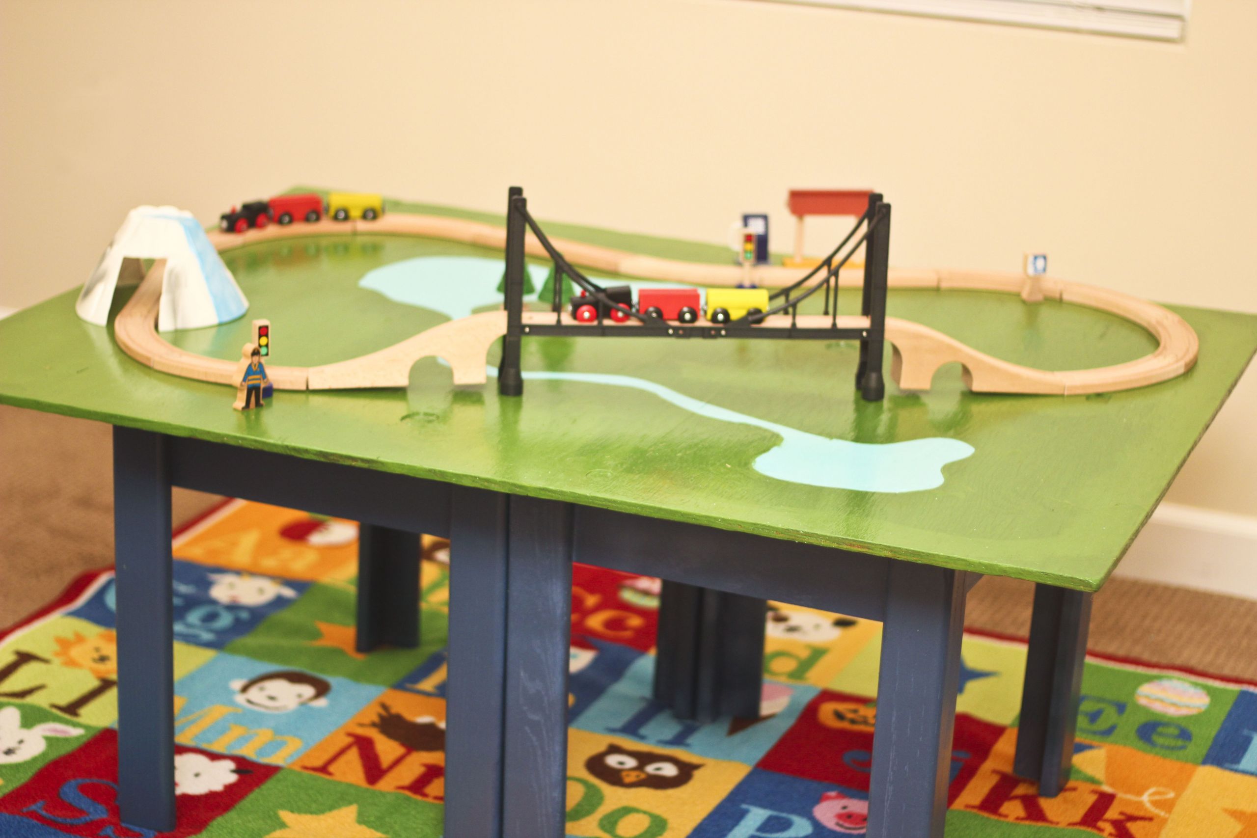 DIY Kids Train Table
 Make a Train Table with Plywood and a Coffee Table