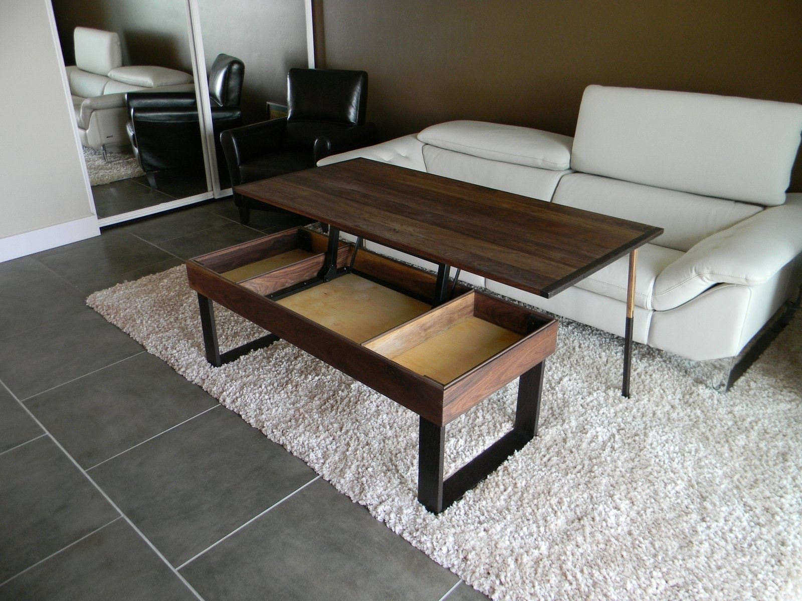 DIY Lift Top Coffee Table Plans
 Making Lift Top Coffee Tables – Loccie Better Homes