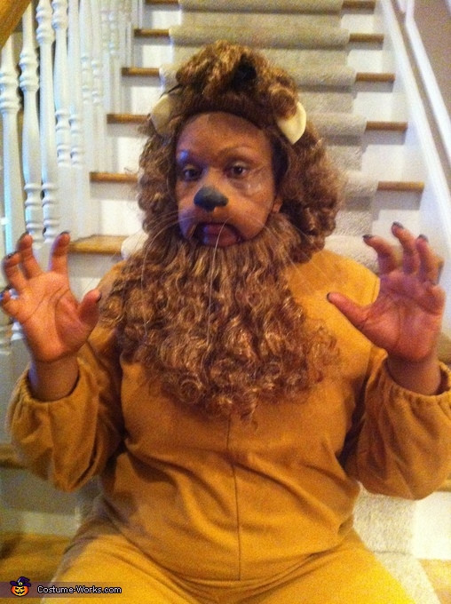 DIY Lion Costume Wizard Of Oz
 The Wizard of Oz Halloween Costume Ideas