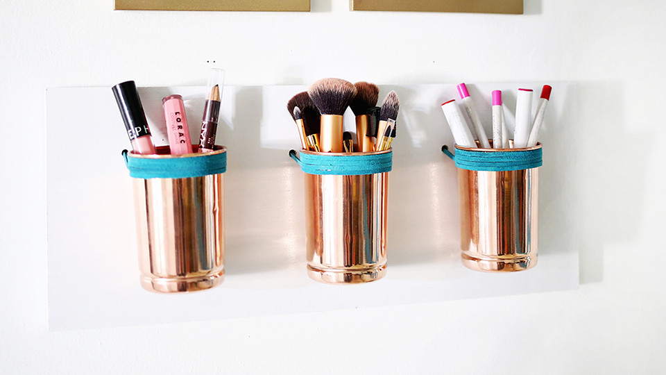 DIY Lipstick Organizer
 10 Easy DIY Makeup Organizer Ideas You’ll Want to Copy