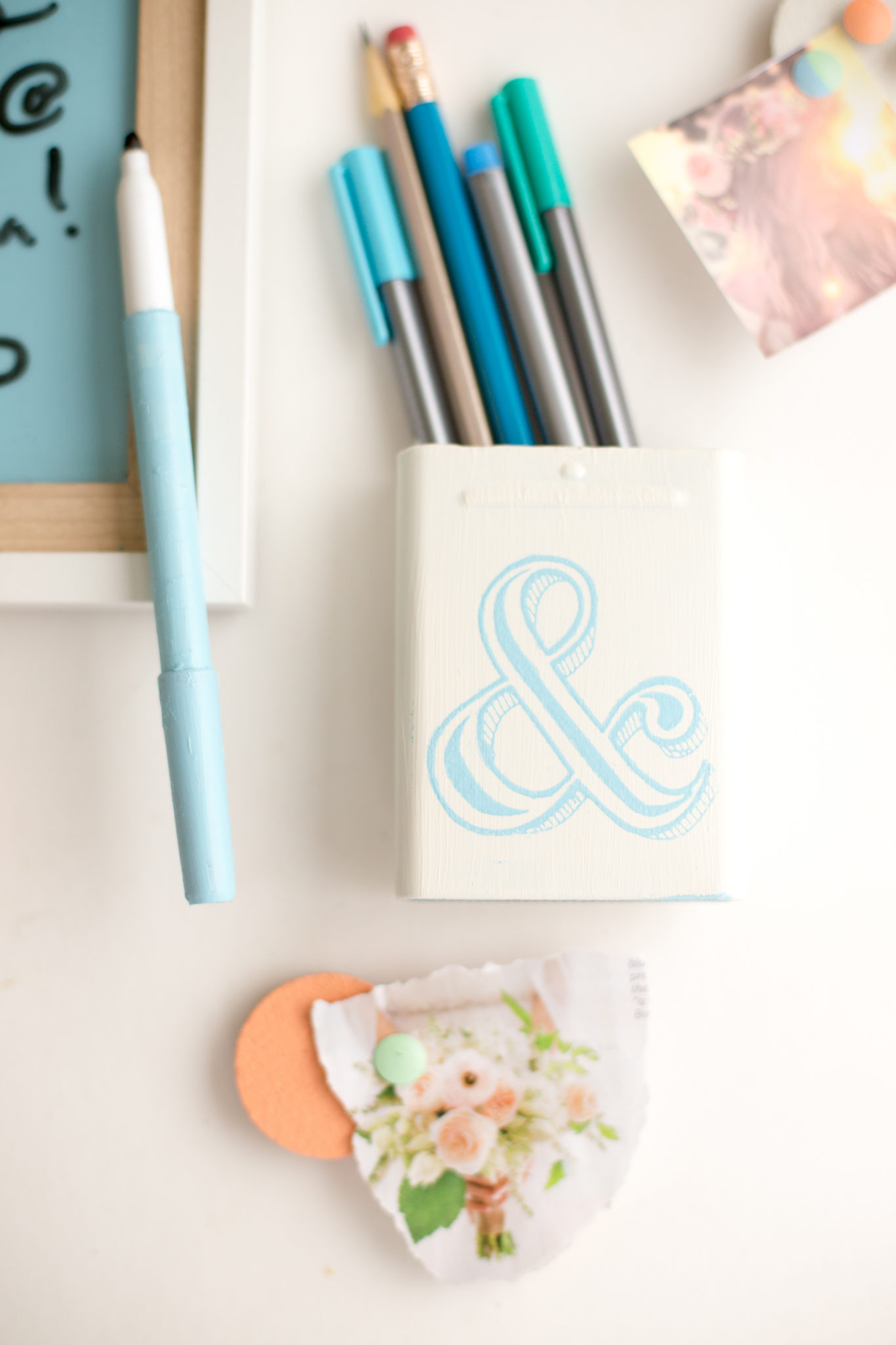 DIY Locker Decorations
 DIY Locker Decorations Dry Erase Board Pencil Cup