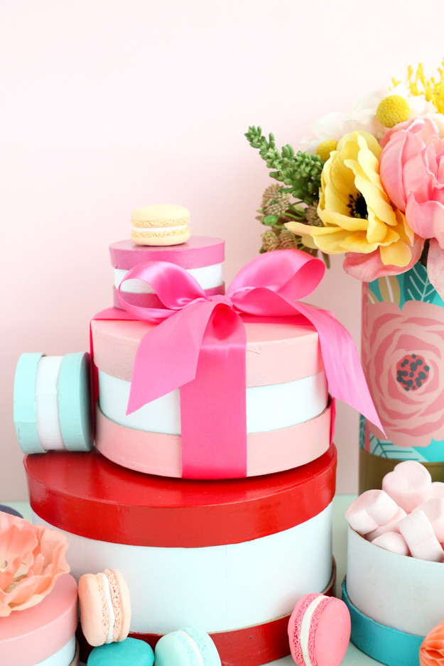 DIY Macaron Box
 Craft It Colorful Macaron Gift Boxes A Kailo Chic Life