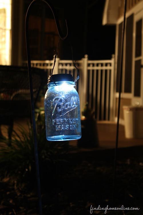 DIY Mason Jar Outdoor Lights
 Outdoor Lighting DIY s To Brighten Up Your Summer Home