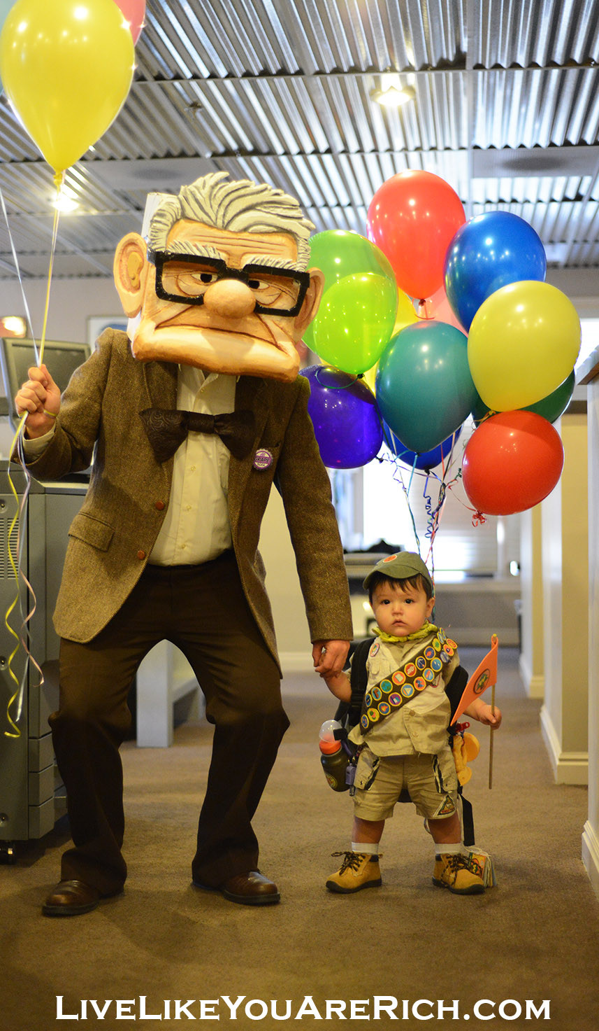 DIY Movie Costume
 How To Make a Mr Fredricksen Costume from the Movie UP