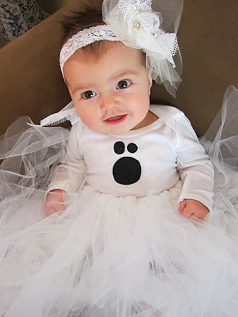 DIY Newborn Halloween Costumes
 16 DIY Baby Halloween Costumes