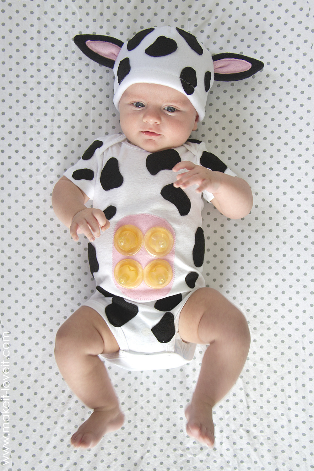 DIY Newborn Halloween Costumes
 Baby Cow Costume with an UDDER