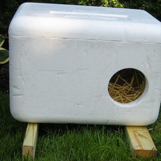 DIY Outdoor Cat House For Winter
 12 DIY Outdoor Cat House Ideas For Winters