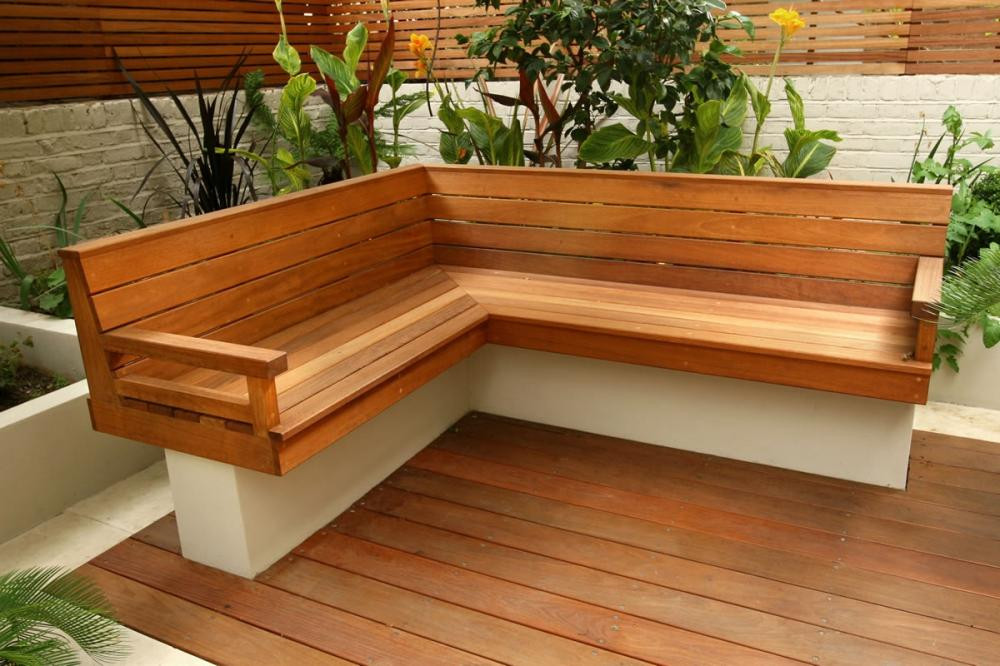 DIY Outdoor Corner Bench
 Outdoor Corner Bench Ideas Which Are Perfect for Family