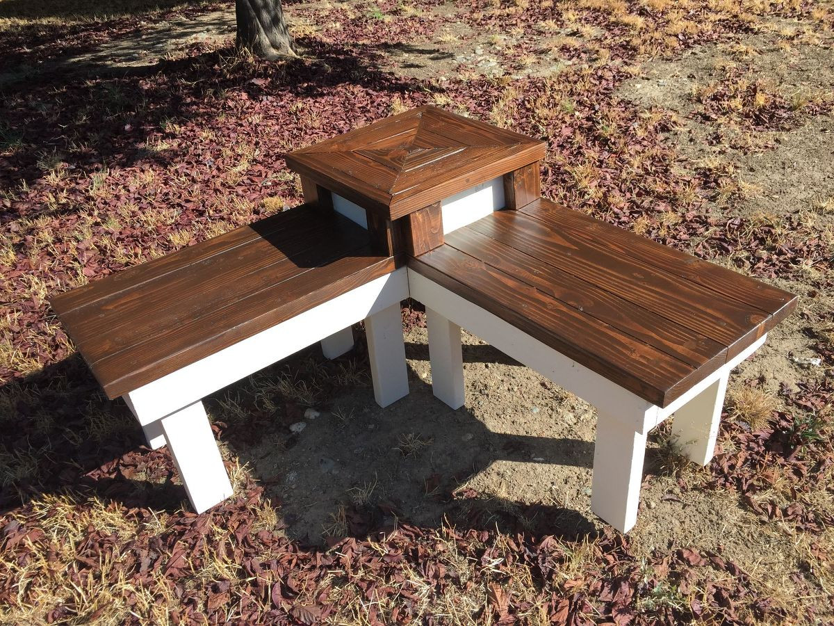 DIY Outdoor Corner Bench
 Hometalk