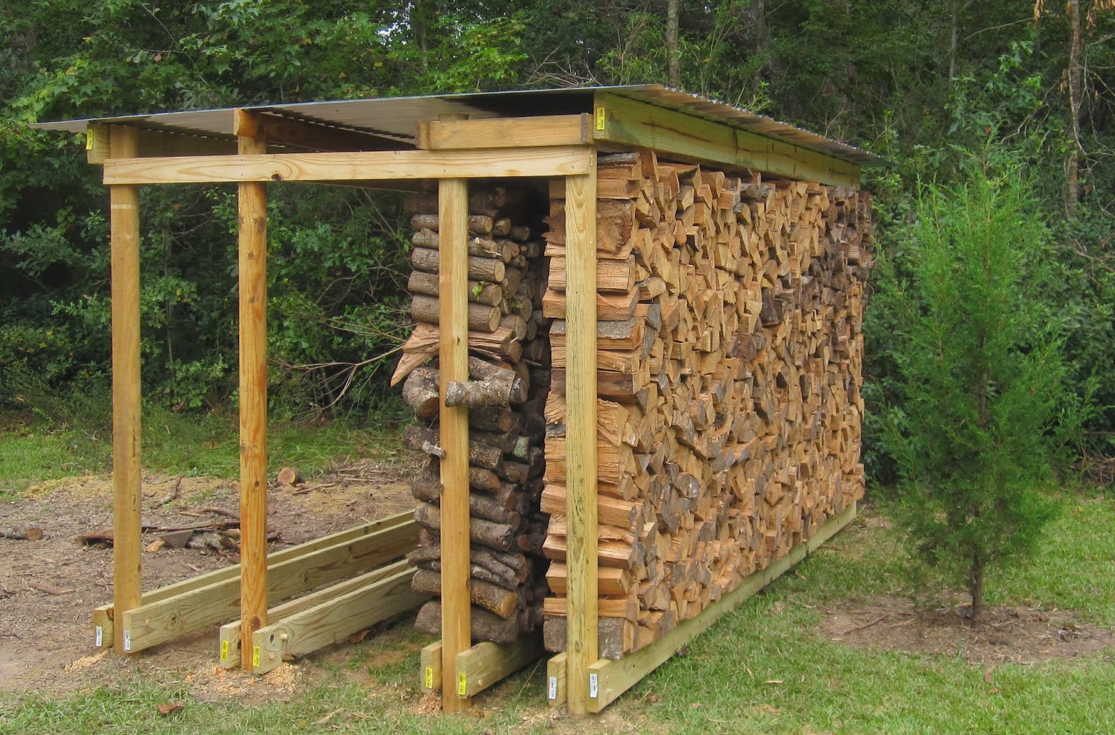 DIY Outdoor Firewood Rack
 14 Best DIY Outdoor Firewood Rack and Storage Ideas [ ]