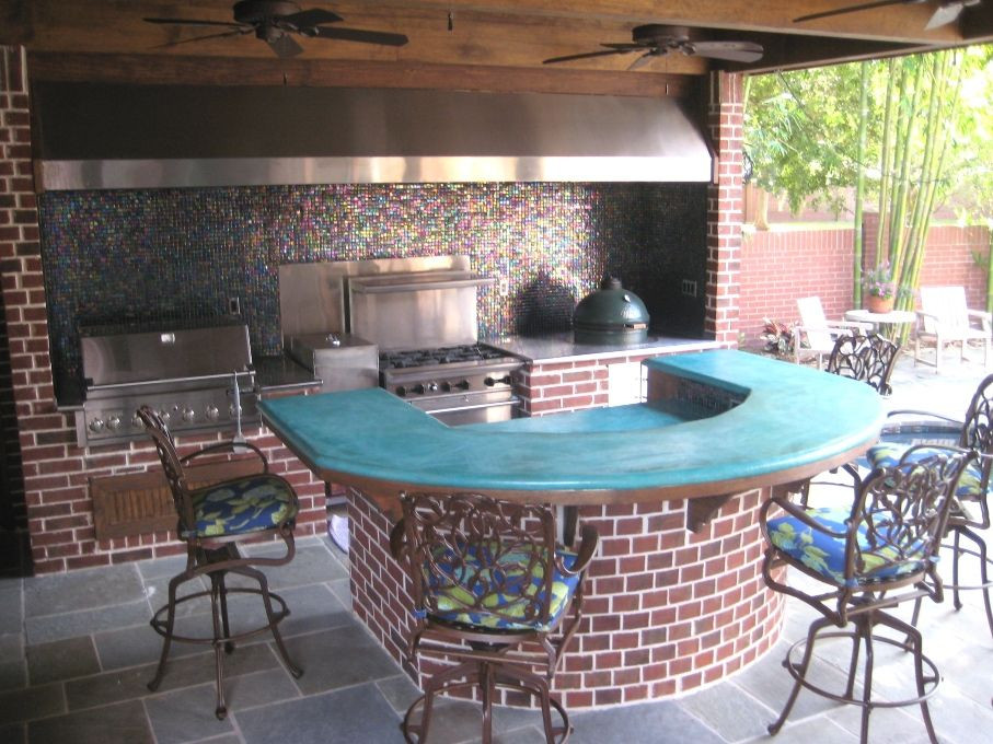 DIY Outdoor Grill Vent Hood
 Outdoor kitchen in the Sugar Land Texas area with large
