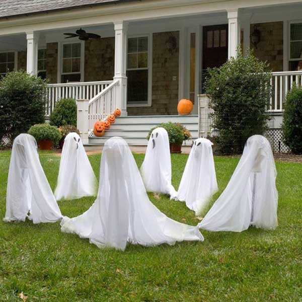 DIY Outdoor Halloween Props
 36 Top Spooky DIY Decorations For Halloween Amazing DIY