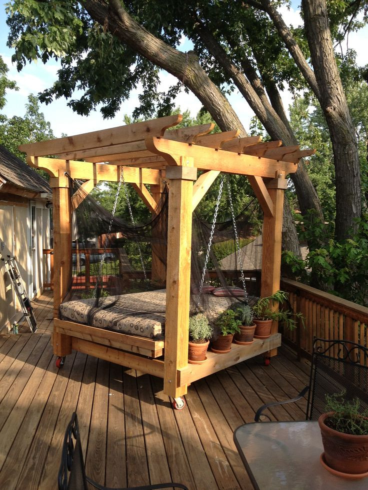 DIY Outdoor Hanging Bed
 22 Creative Outdoor Swing Bed Designs For Relaxation