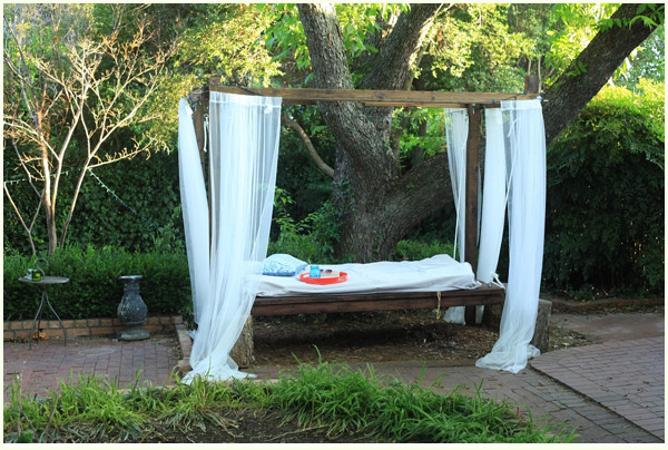 DIY Outdoor Hanging Bed
 diy beds Archives Shelterness