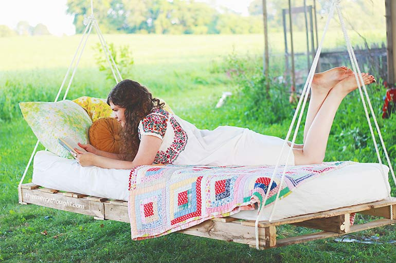 DIY Outdoor Hanging Bed
 DIY Outdoor Hanging & Swing Beds for Your Porch & Garden