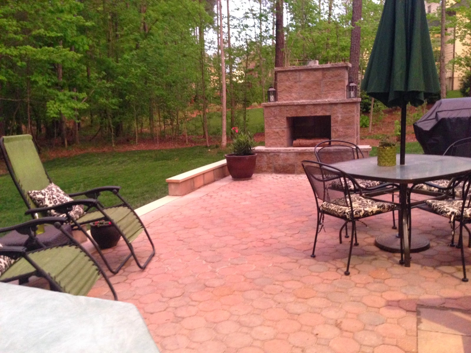 DIY Outdoor Patios
 Life in the Barbie Dream House DIY Paver Patio and