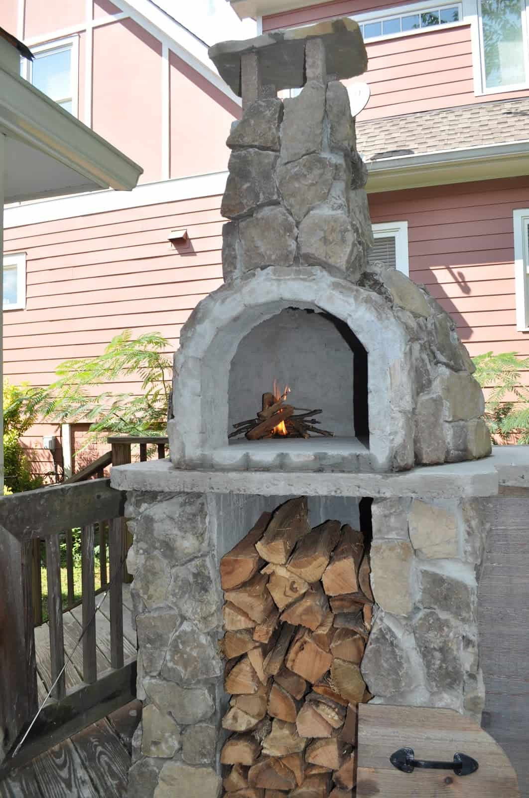 DIY Outdoor Pizza Oven
 15 Outdoor Kitchen Designs That You Can Help DIY