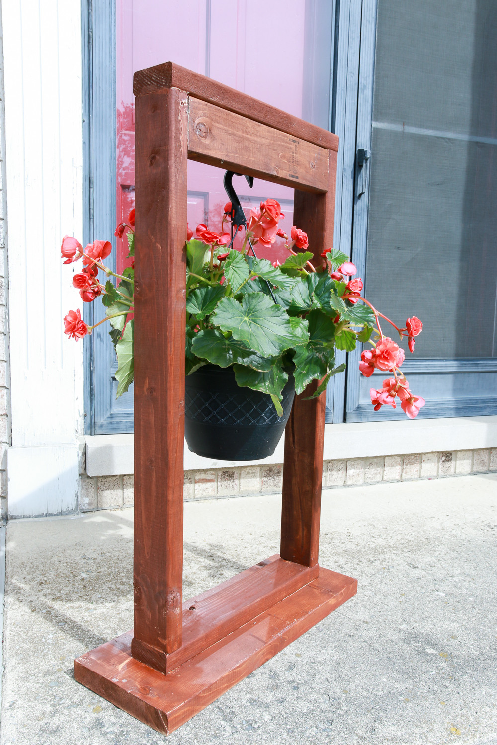 DIY Outdoor Plant Stands
 DIY Hanging Plant Stand The Weathered Fox