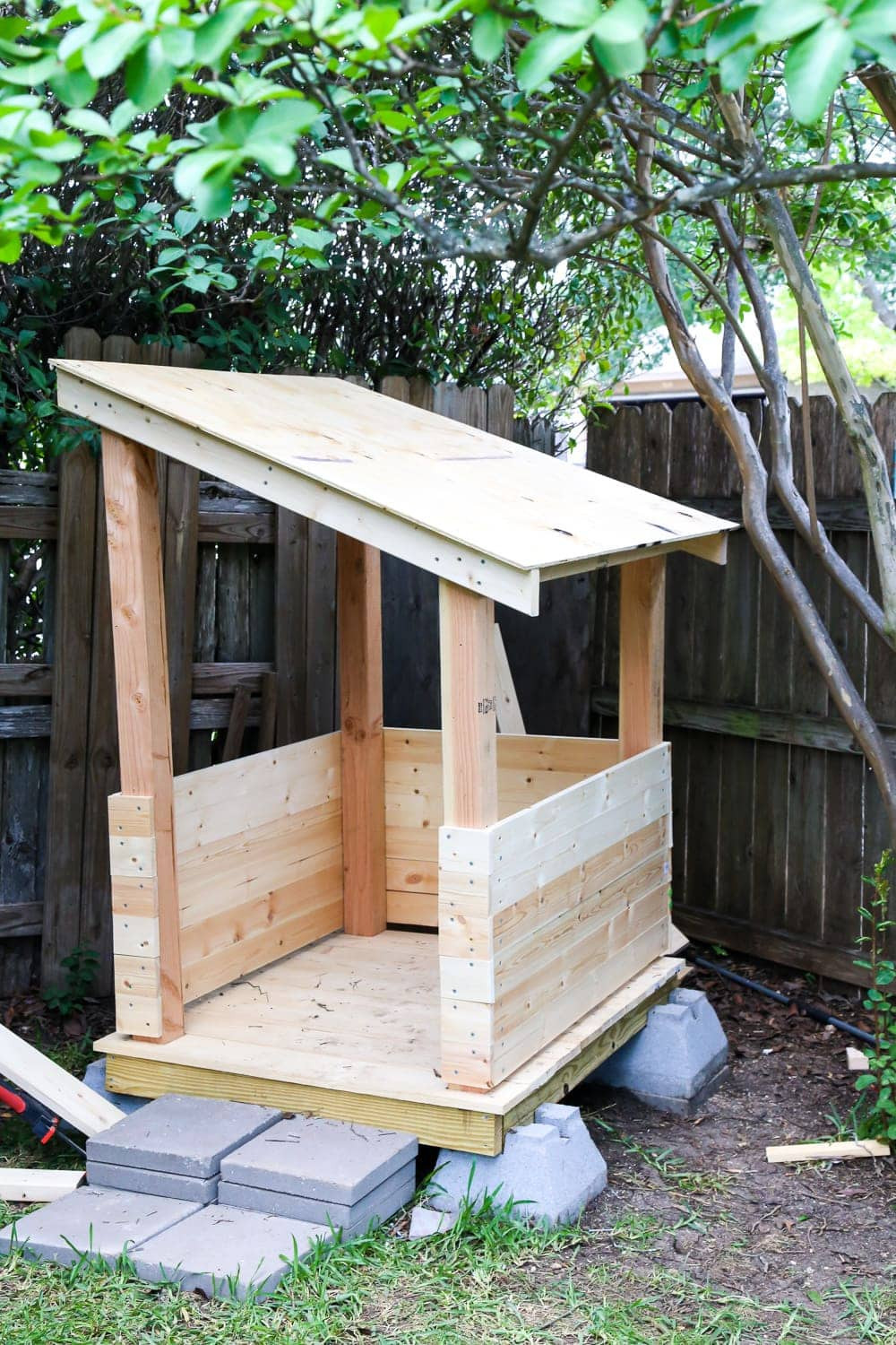 DIY Outdoor Playhouses
 DIY Playhouse How to Build a Backyard Playhouse for Your