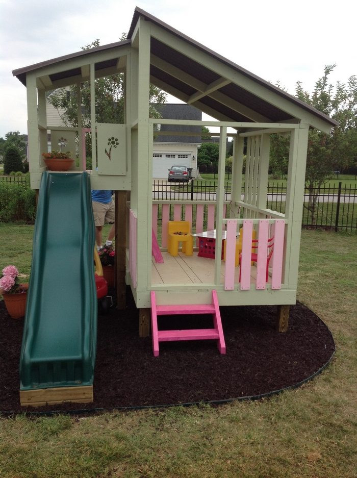 DIY Outdoor Playhouses
 Outdoor Playhouses to Inspire a Child’s Imagination